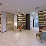 Hotel Fora By Mercure