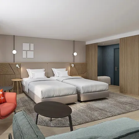 Fora By Mercure Hotel