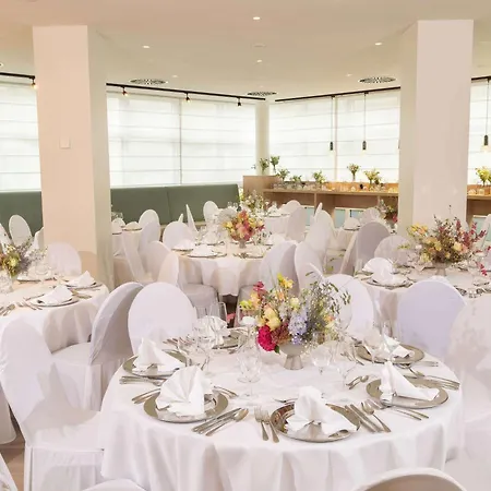 Hotel Fora By Mercure Hannover