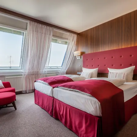 Fora By Mercure Отель 4*