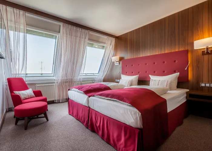 Fora By Mercure Hotel 4*