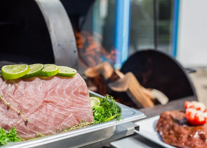 Fora By Mercure Hotel