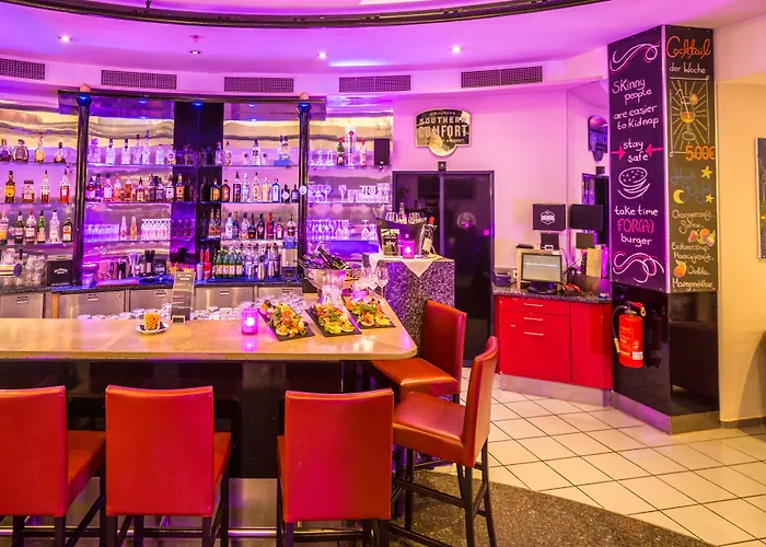 Hotel Fora By Mercure