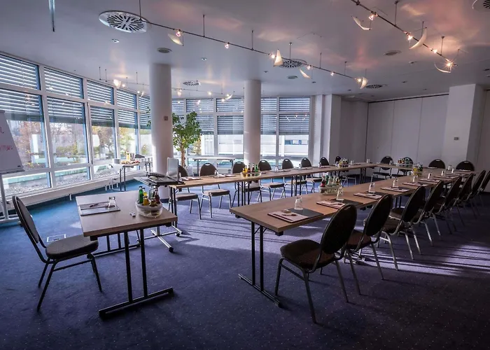 Fora By Mercure Hotel 4*