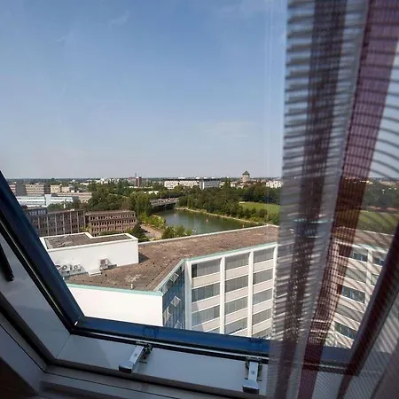 Fora By Mercure Отель