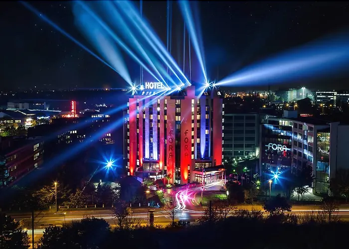 Hotel Fora By Mercure