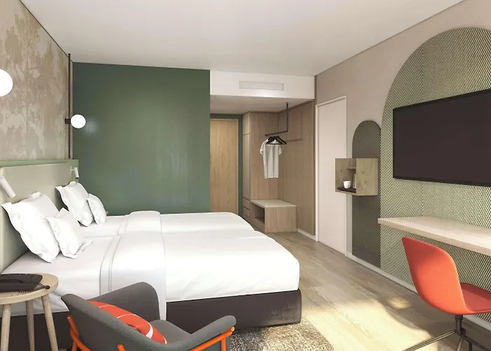 Fora By Mercure Hotel