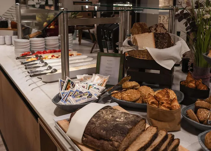 Fora By Mercure Hotel 4*